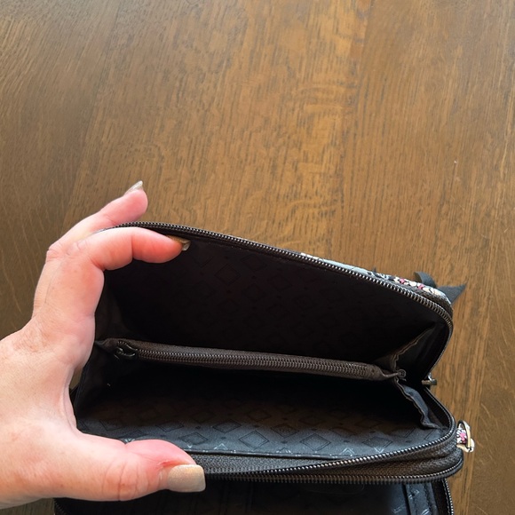 Vera Bradley NWOT wallet crossbody purse floral pink purple white oranate blooms - Picture 8 of 8